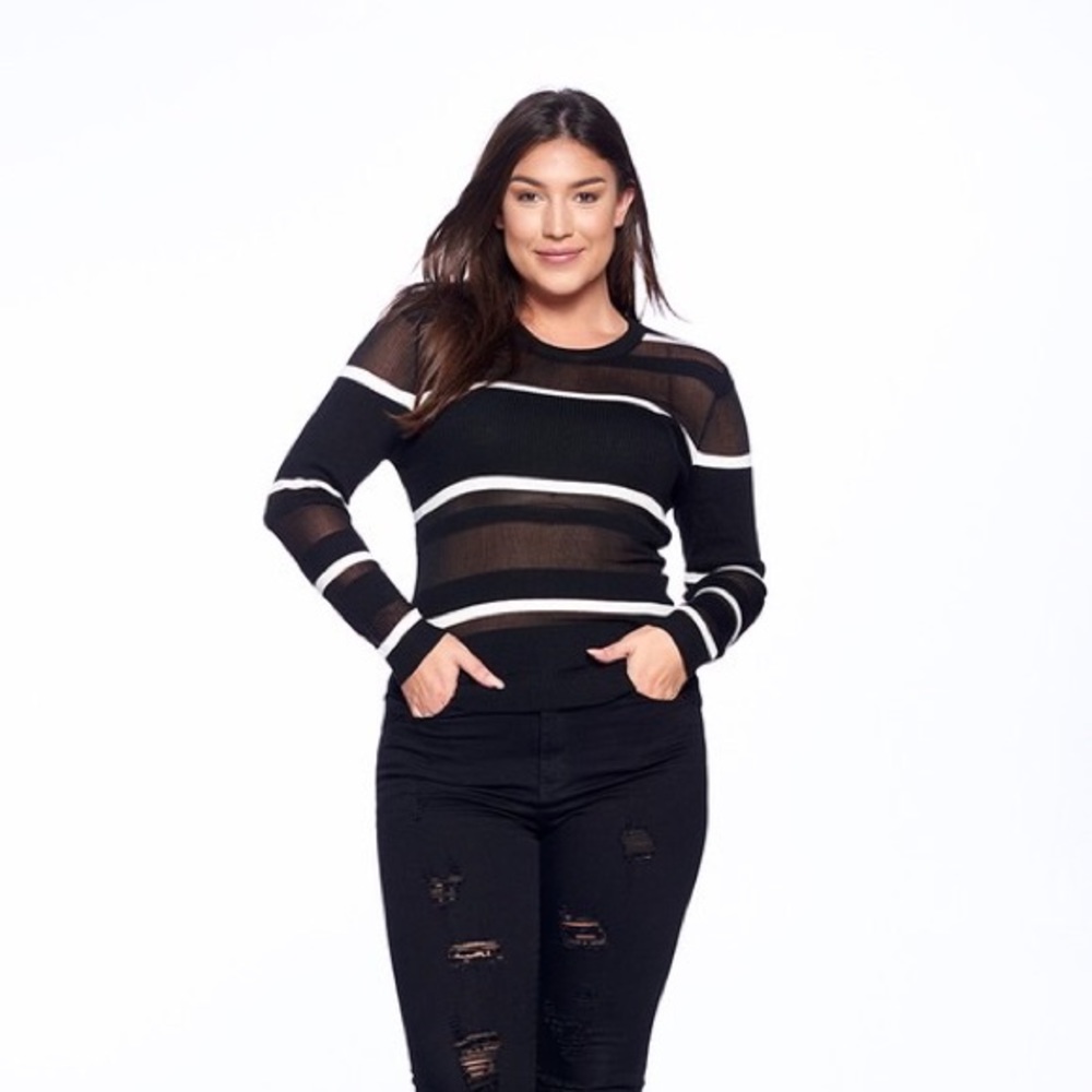 Lightweight Plus Size Pullover Sweater